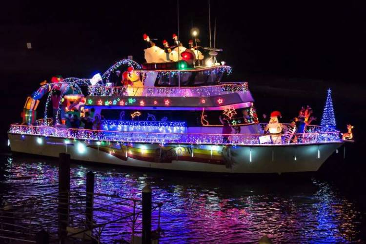 Destin Boat Parade Destin Beach Vacation Rentals